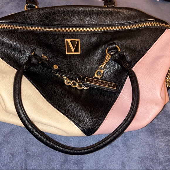 Purse - Picture 1 of 2